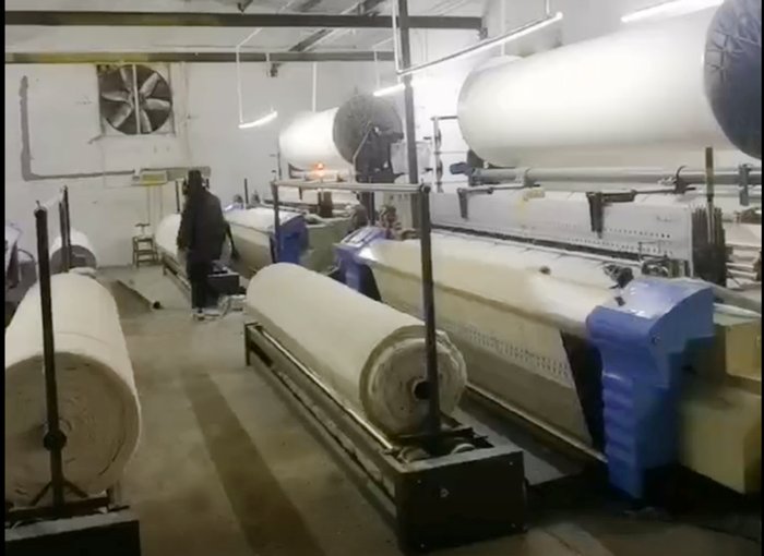 Towel air jet loom